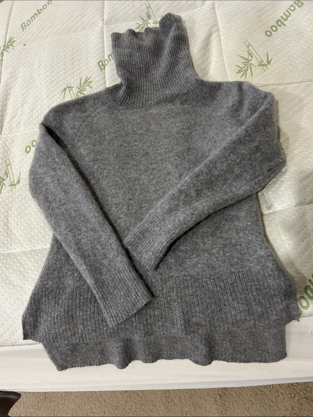 41 Hawthorn Gray Cashmere Turtleneck Sweater